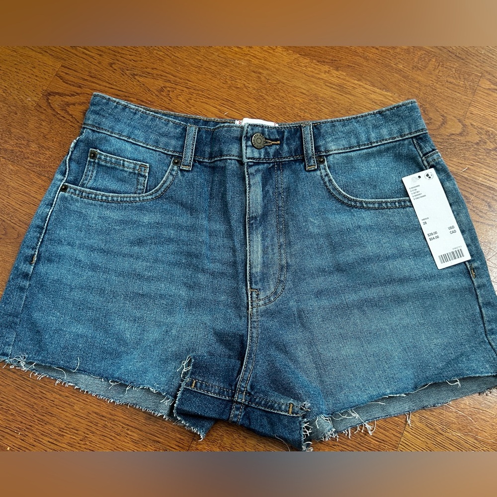 Urban Outfitters BDG Oscar Denim Shorts size 28 (w/ tags)